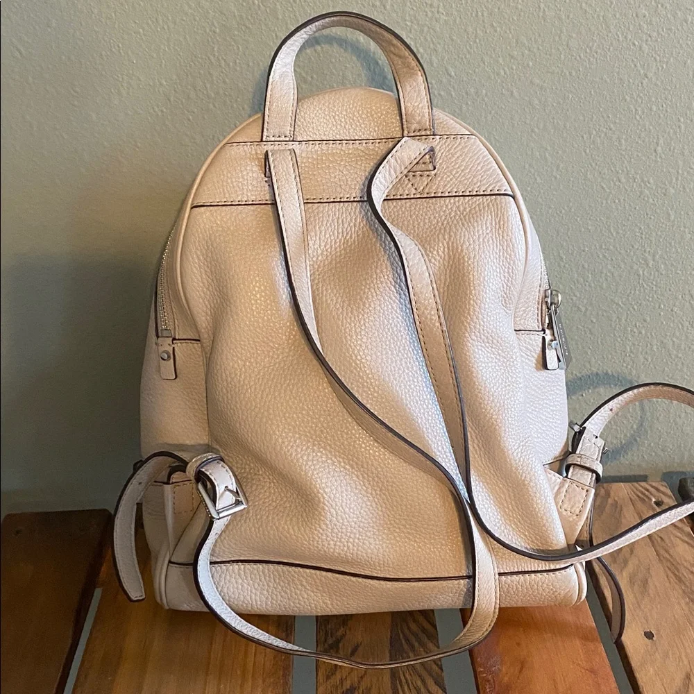 Michael Kors Medium Rhea Backpack - Picture 2 of 9